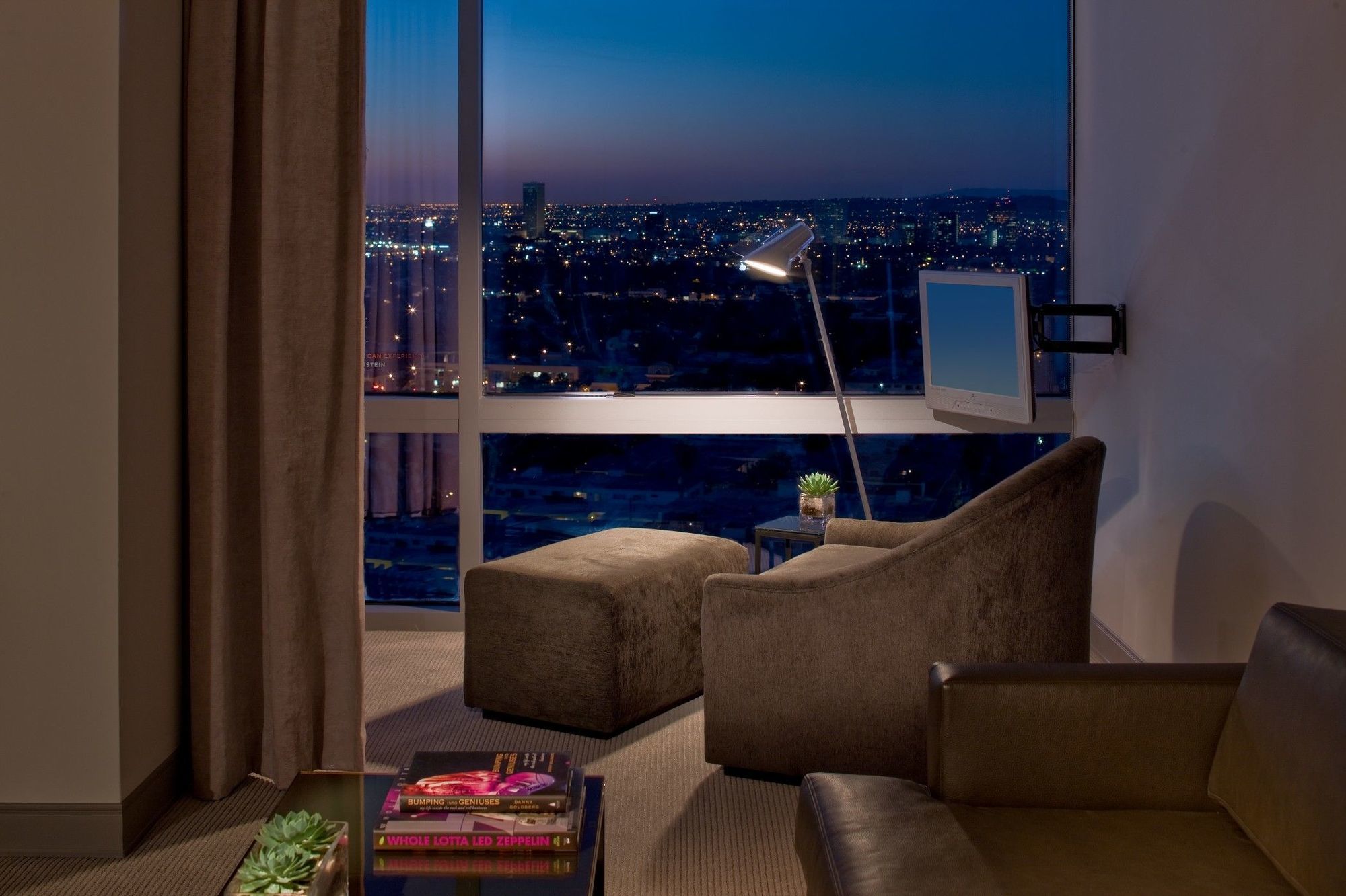 안다즈 웨스트 할리우드 - 컨셉 바이 하얏트 호텔 로스앤젤레스 객실 사진